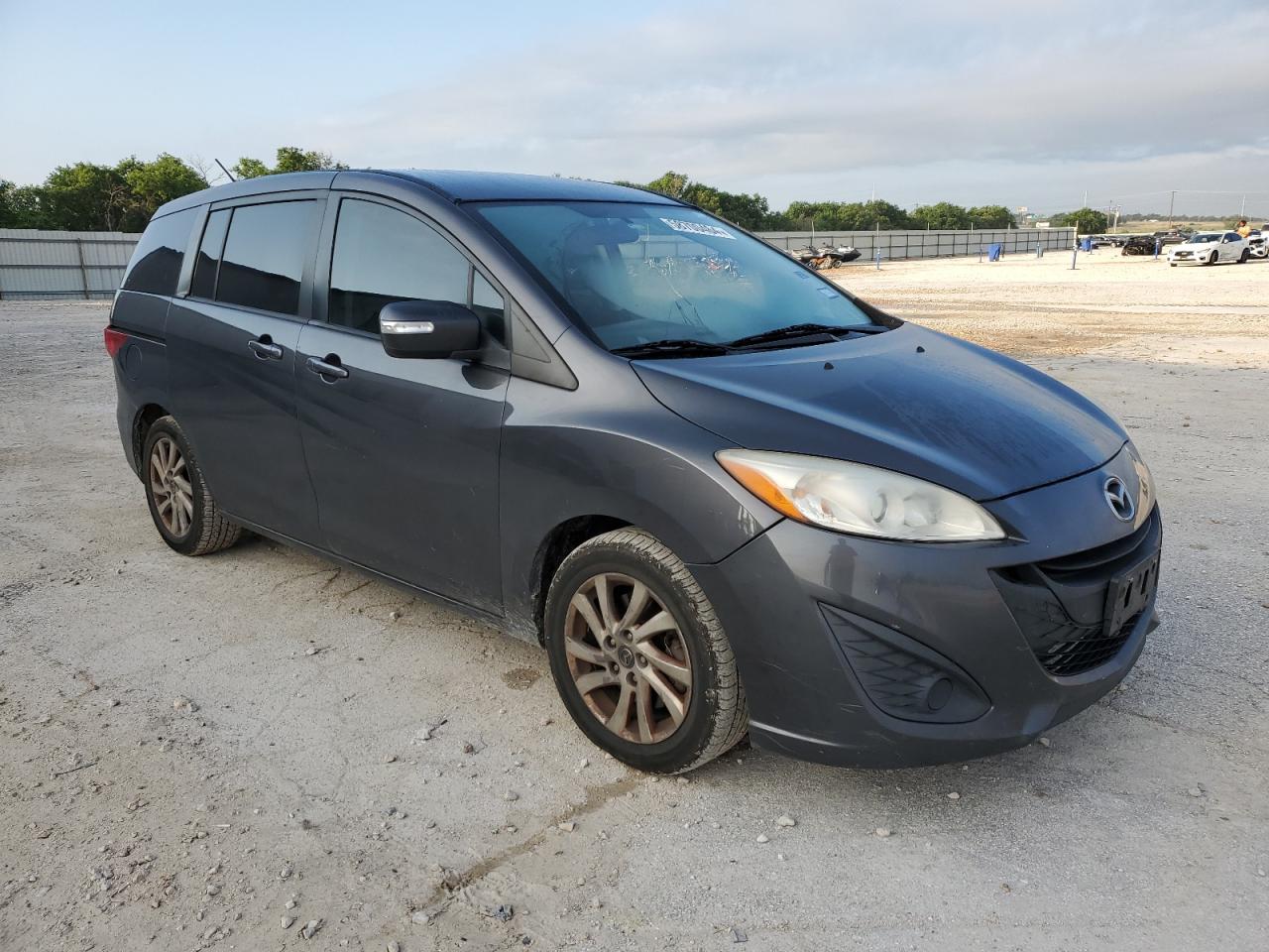 JM1CW2BL5D0148973 2013 Mazda 5