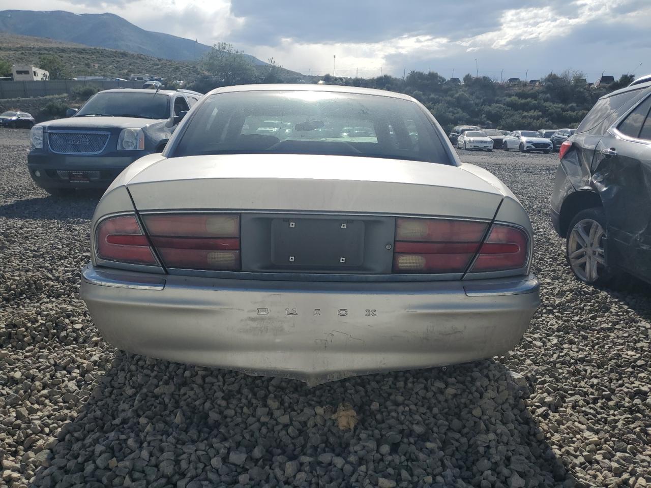 1G4CW52K0W4601252 1998 Buick Park Avenue