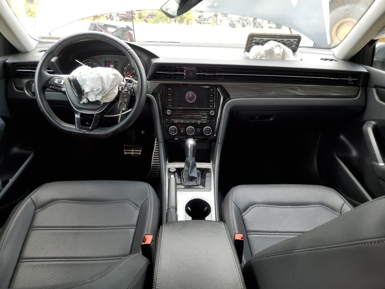 1VWMA7A37LC027289 2020 Volkswagen Passat R-Line