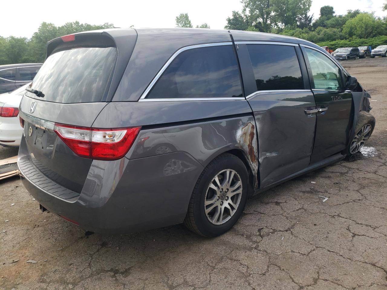 5FNRL5H60BB088914 2011 Honda Odyssey Exl