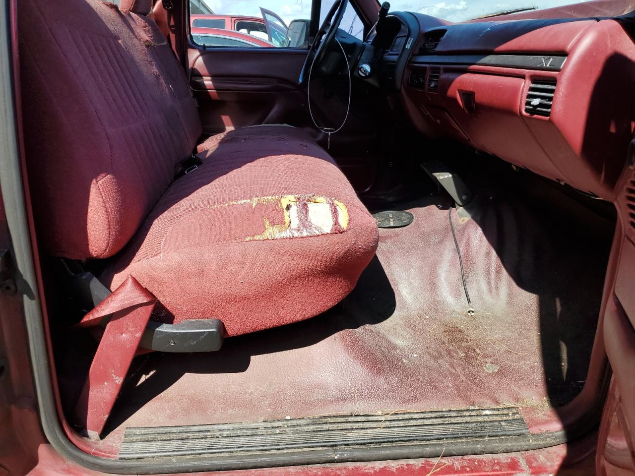 1FTDF15Y3SLA52437 1995 Ford F150