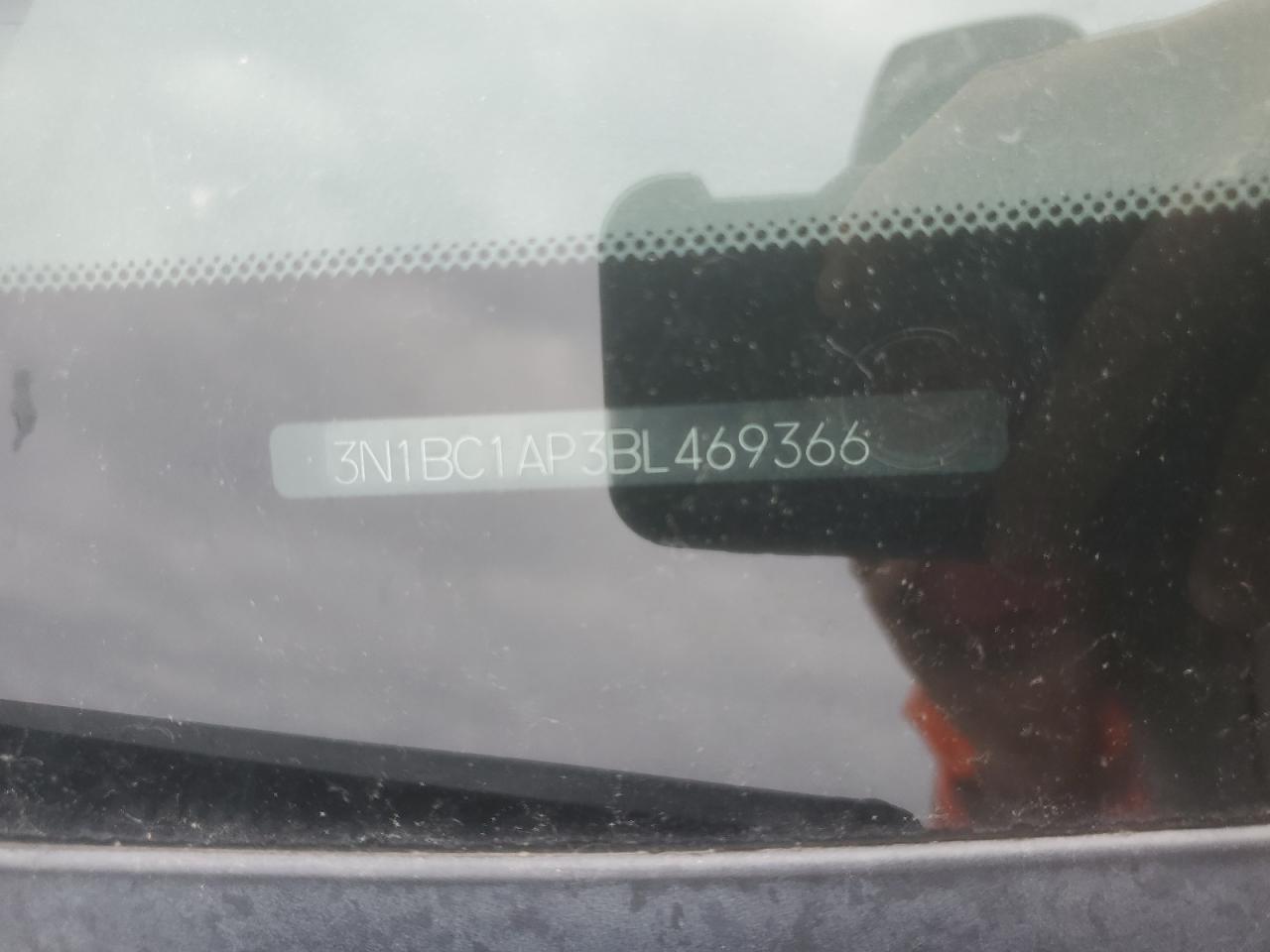 3N1BC1AP3BL469366 2011 Nissan Versa S