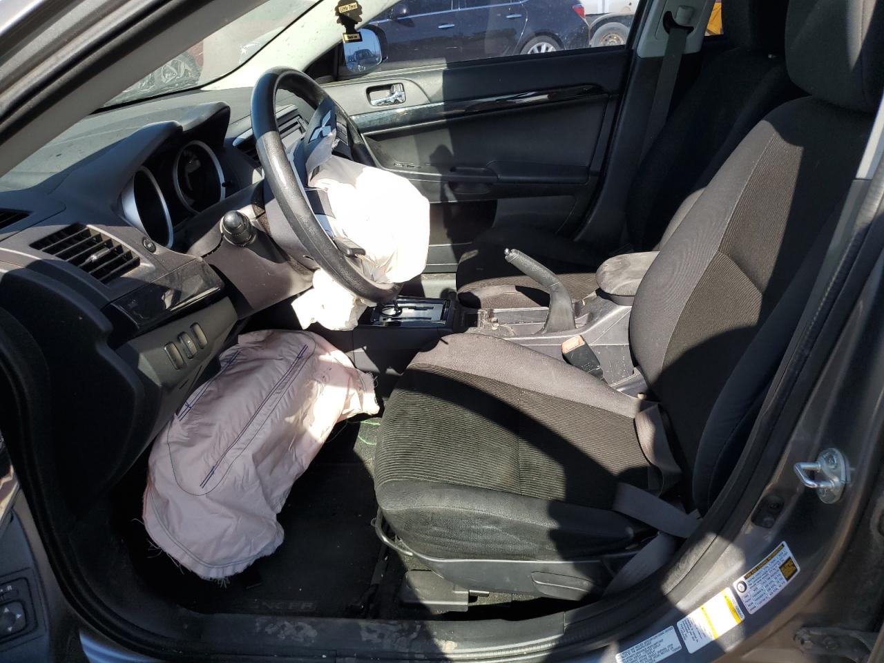 JA32U2FU7HU008117 2017 Mitsubishi Lancer Es