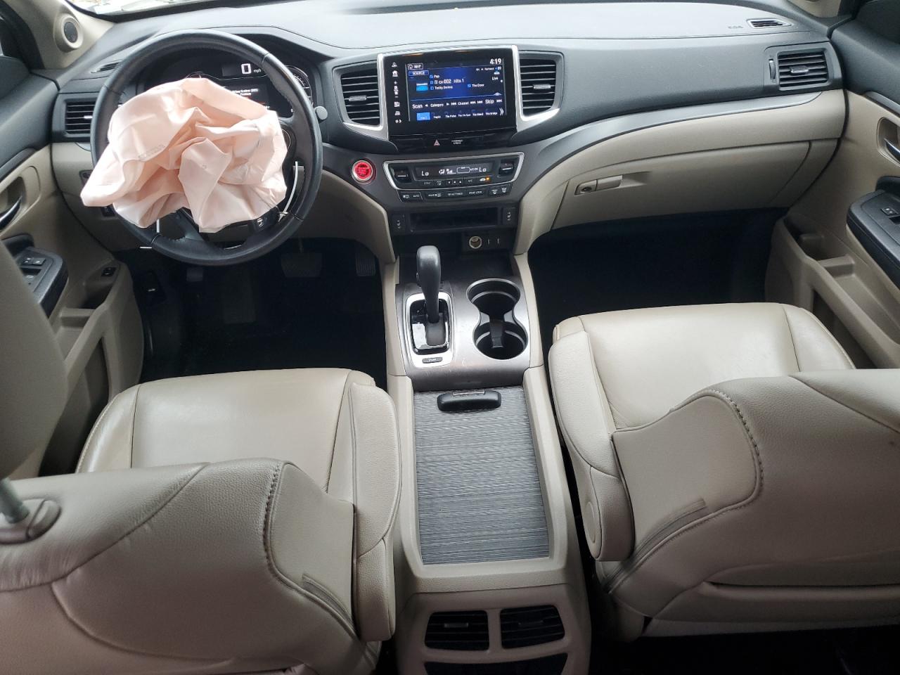 5FNYF5H73HB042465 2017 Honda Pilot Exln