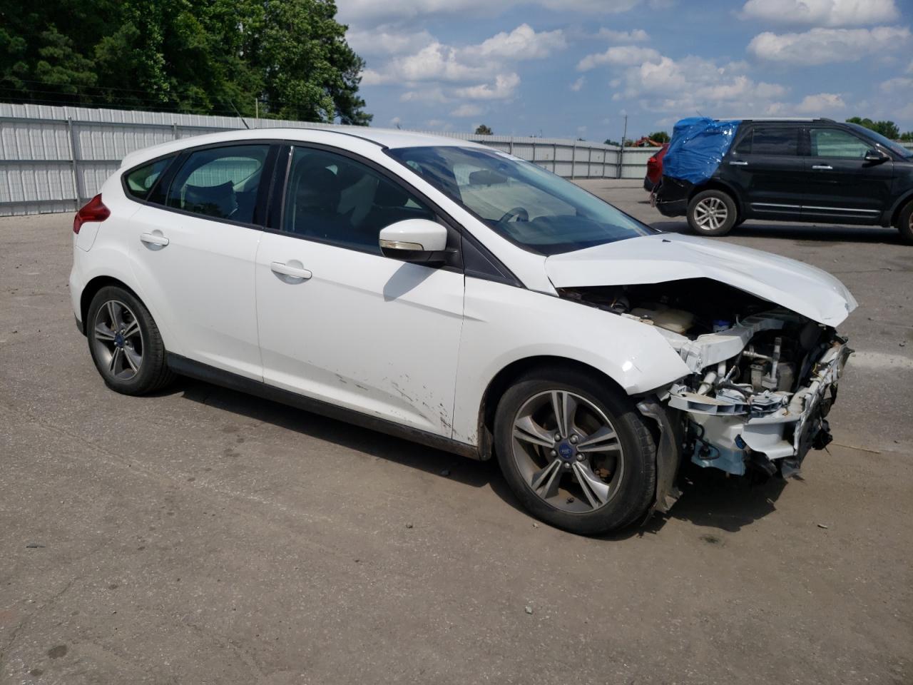 1FADP3KE3GL211456 2016 Ford Focus Se