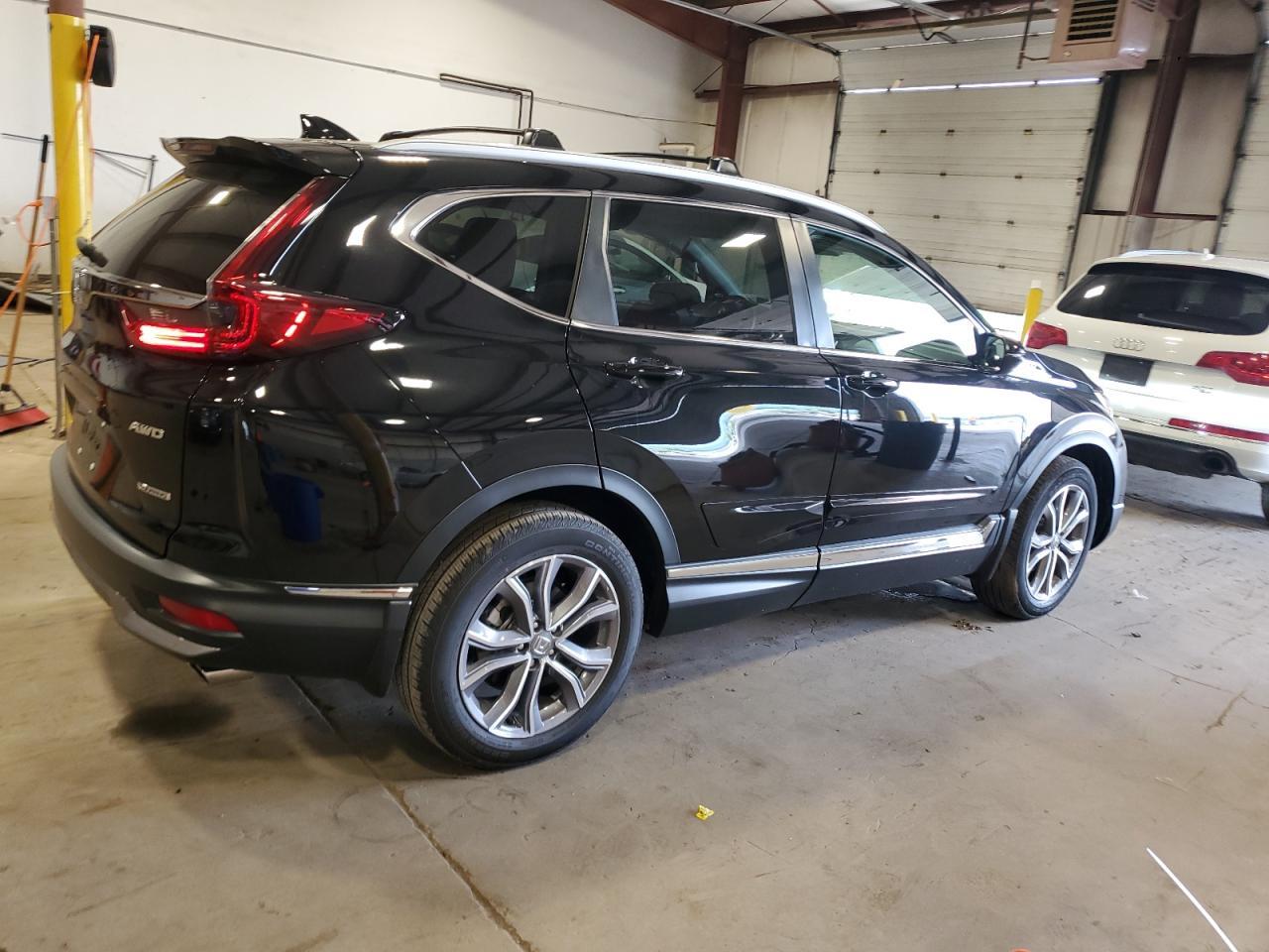 2022 Honda Cr-V Touring vin: 7FARW2H97NE026712