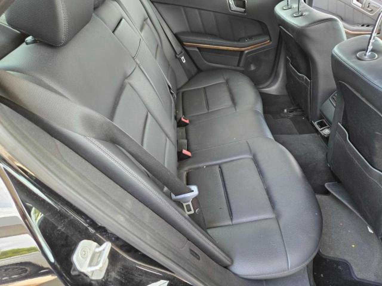 WDDHF2EB8BA316921 2011 Mercedes-Benz E 350 Bluetec