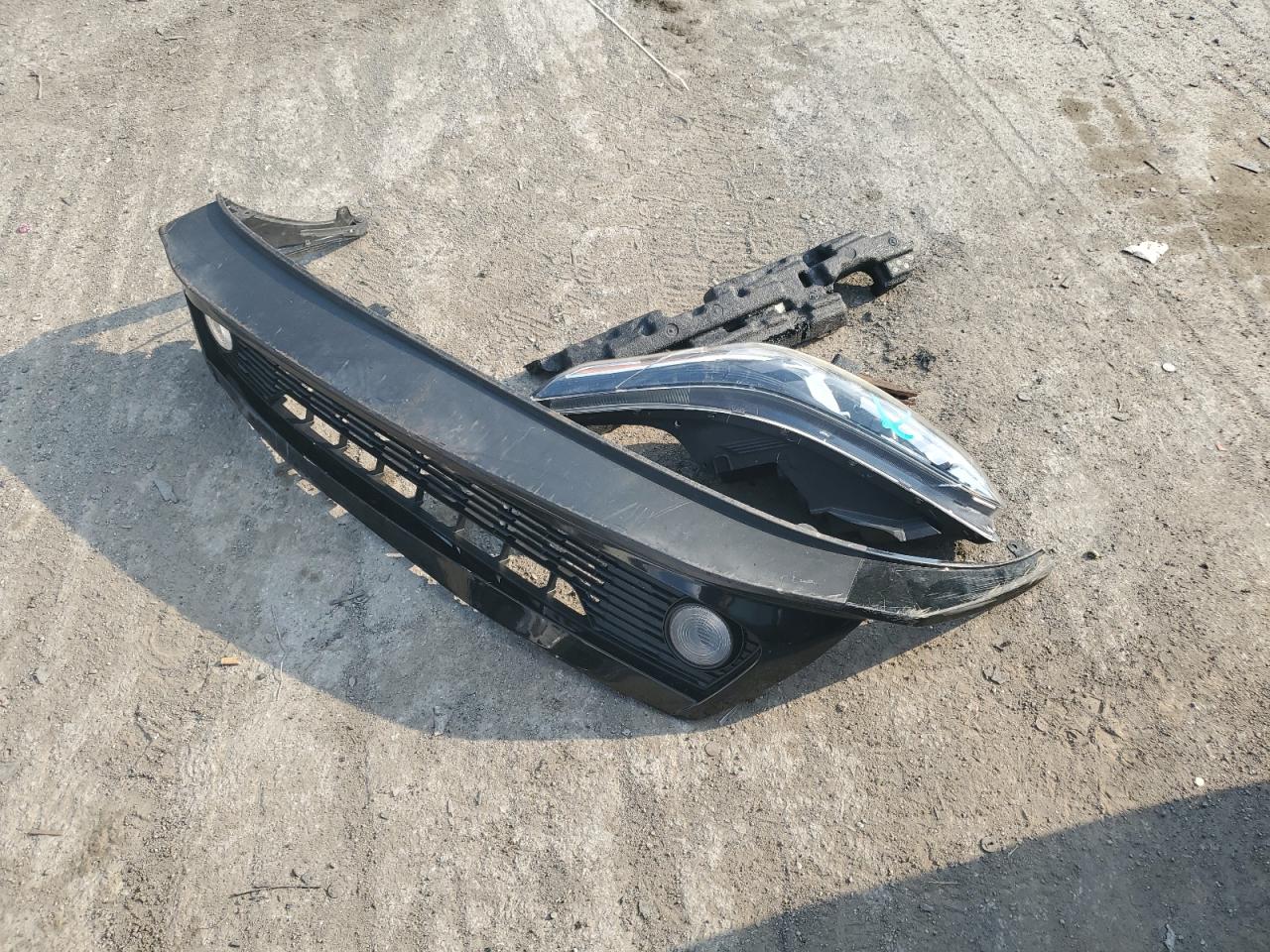 3KPF24AD4KE103834 2019 Kia Forte Fe