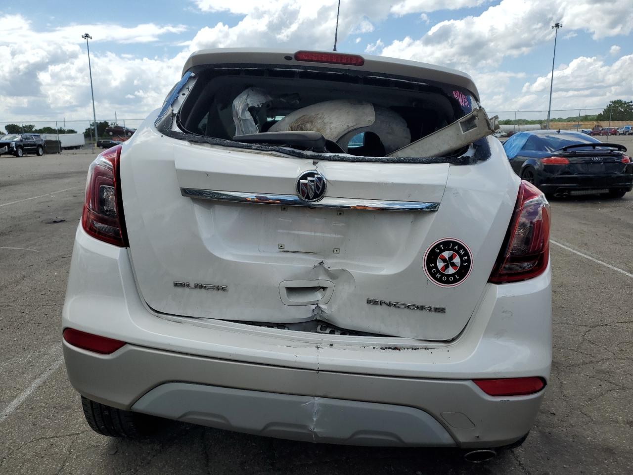 KL4CJASBXJB693951 2018 Buick Encore Preferred