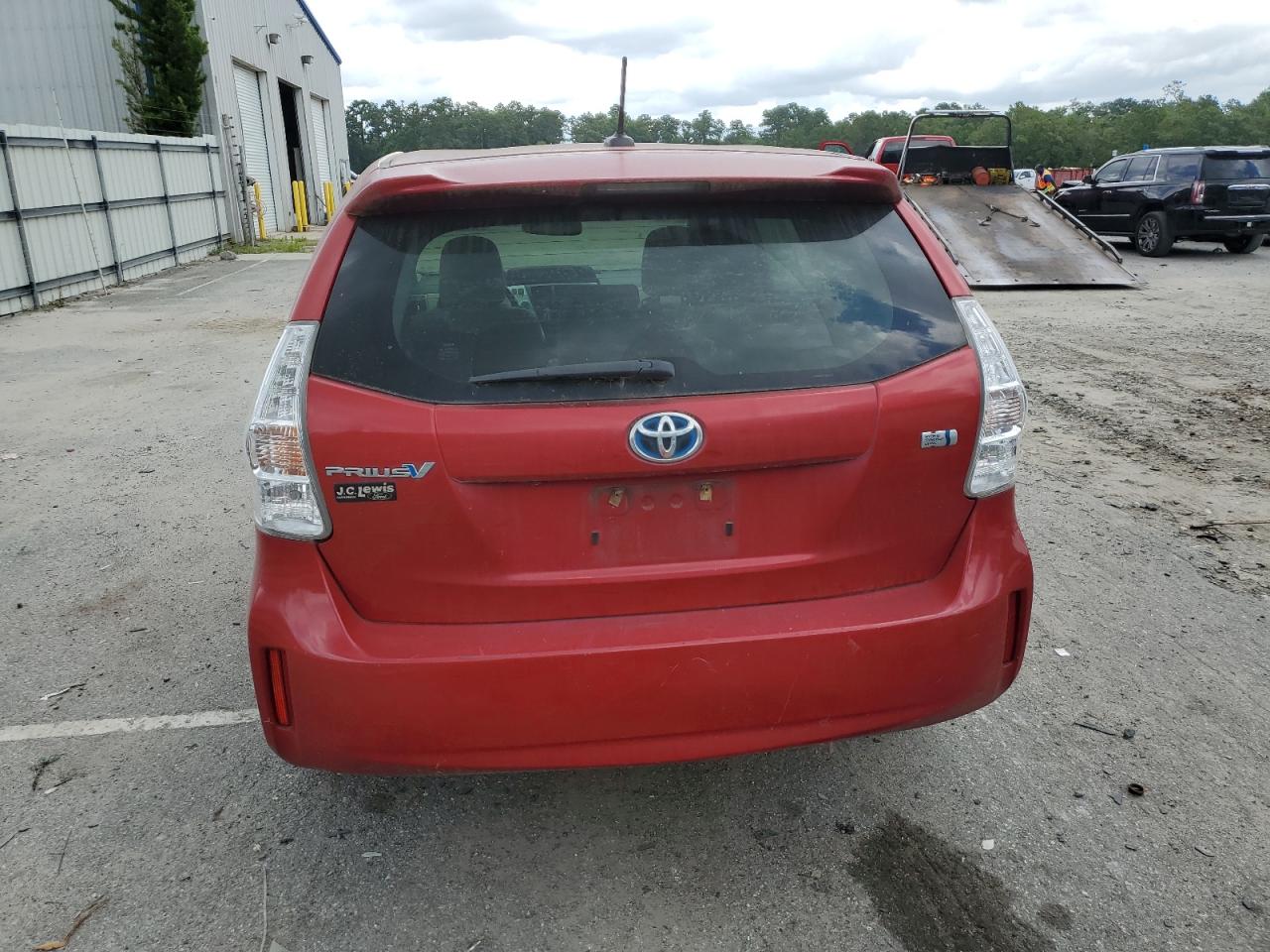 JTDZN3EU7EJ005137 2014 Toyota Prius V