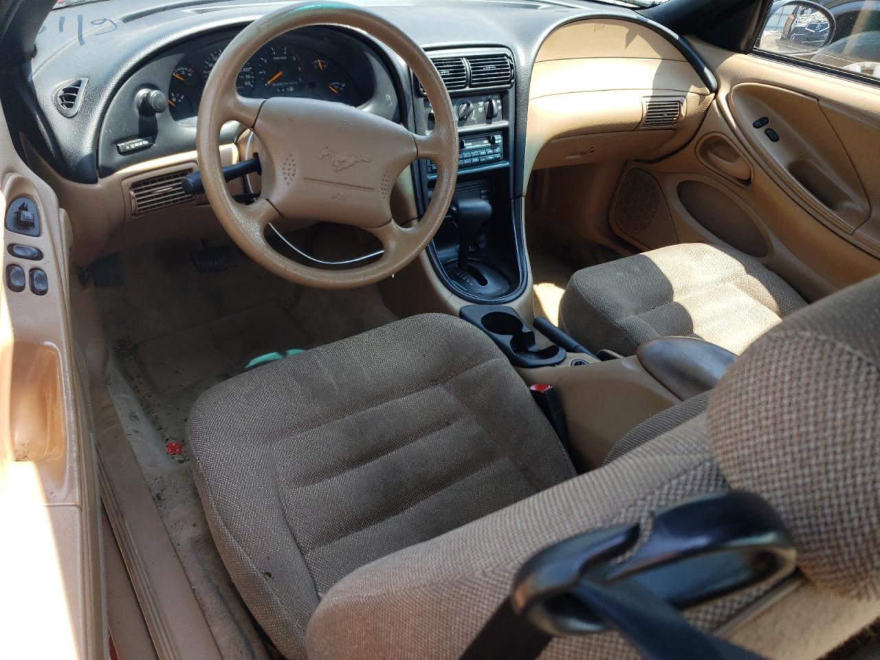 1FAFP4047WF138923 1998 Ford Mustang