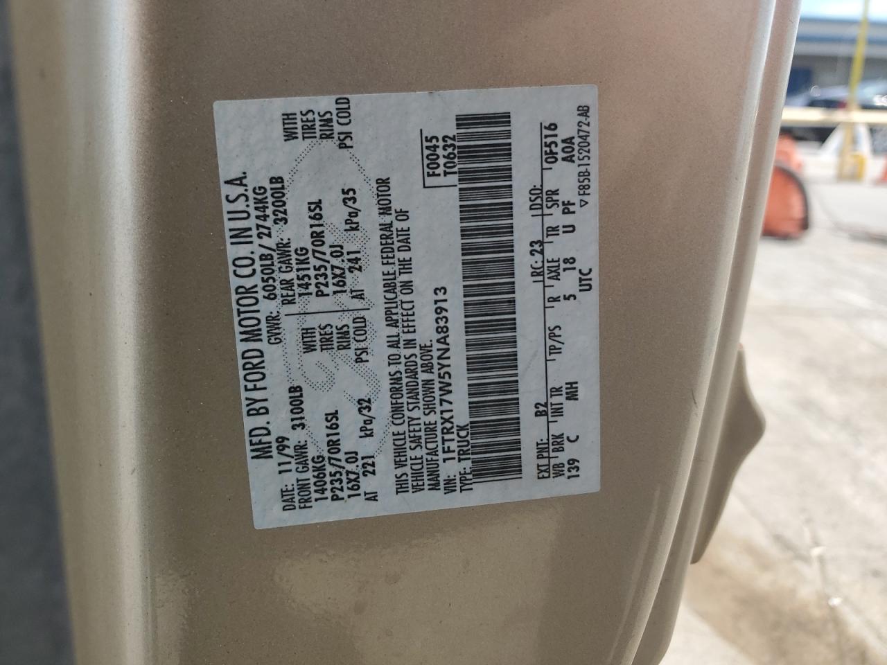 1FTRX17W5YNA83913 2000 Ford F150