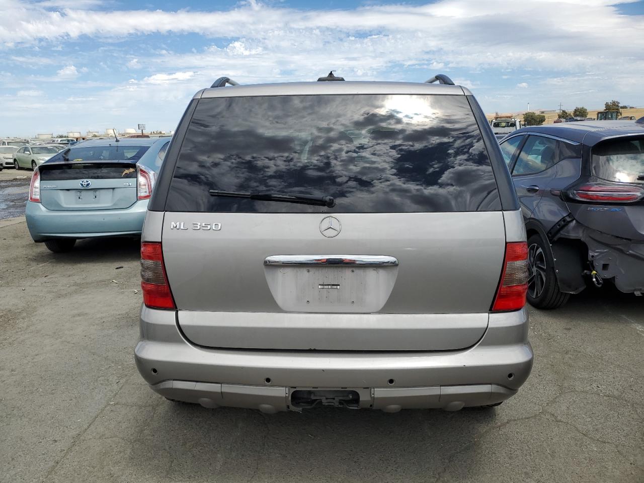 4JGAB57E05A530849 2005 Mercedes-Benz Ml 350