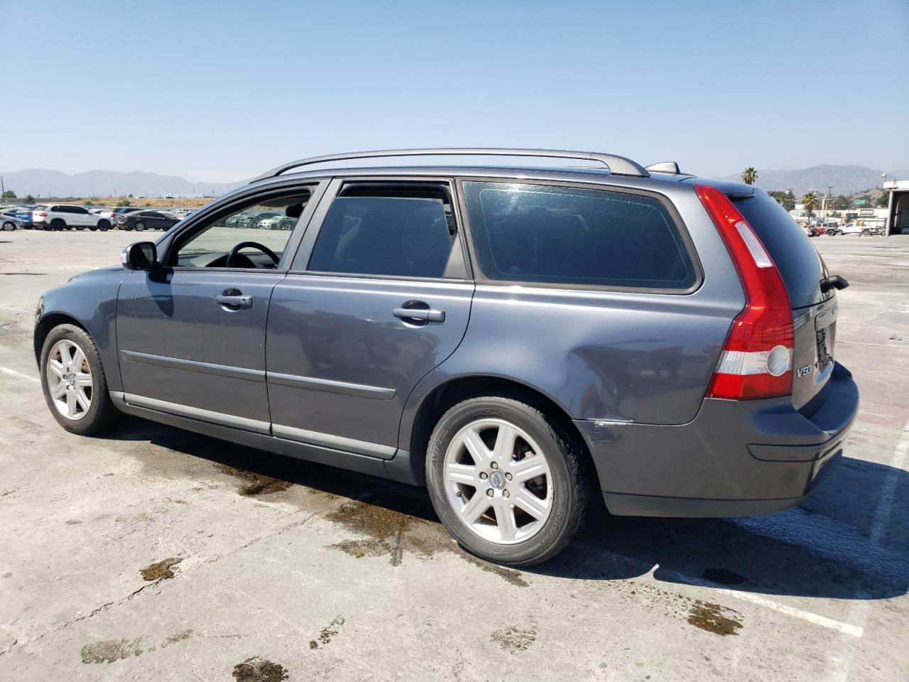 YV1MW390372272538 2007 Volvo V50 2.4I