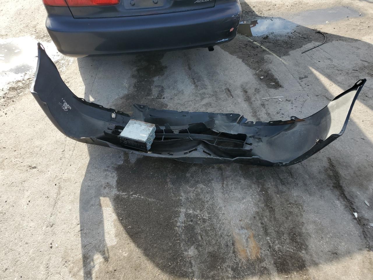 1HGCG5640YA104611 2000 Honda Accord Lx