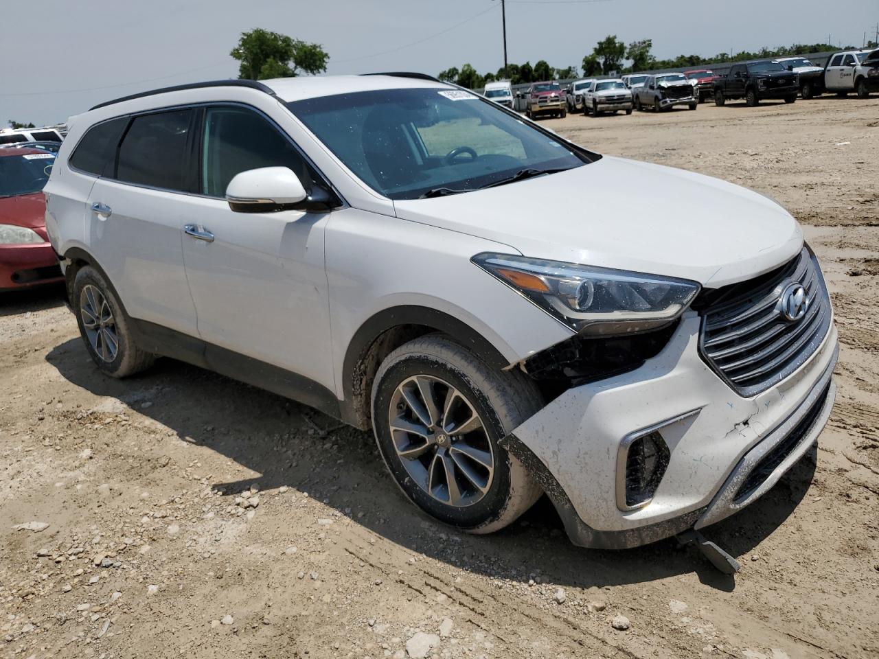 KM8SN4HF3JU293943 2018 Hyundai Santa Fe Se