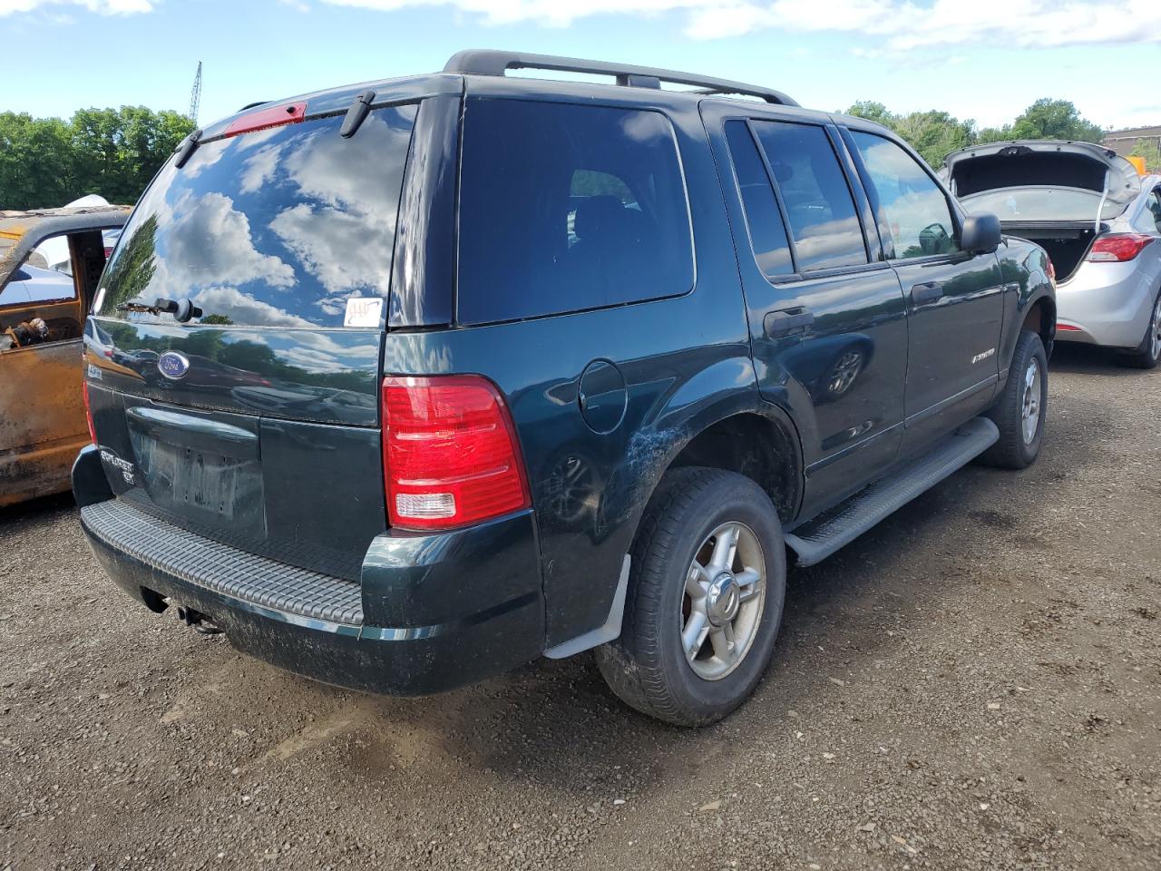 1FMZU73K54UB28617 2004 Ford Explorer Xlt