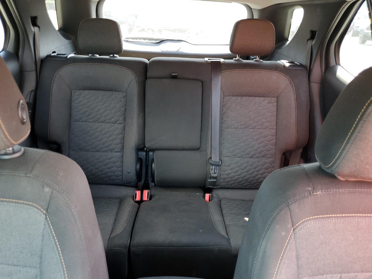 3GNAXJEV2JS523497 2018 Chevrolet Equinox Lt