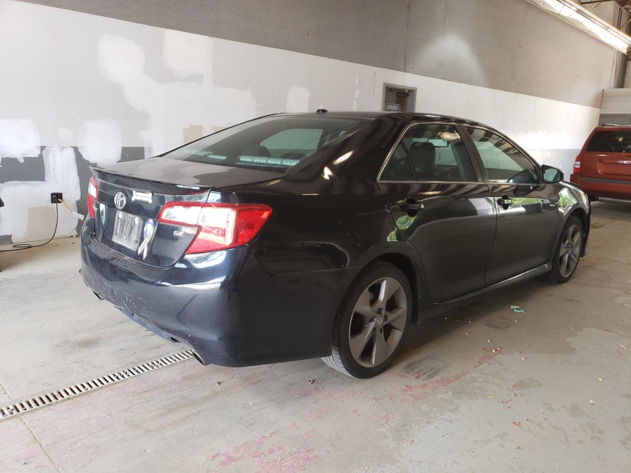 4T1BK1FK9EU548382 2014 Toyota Camry Se