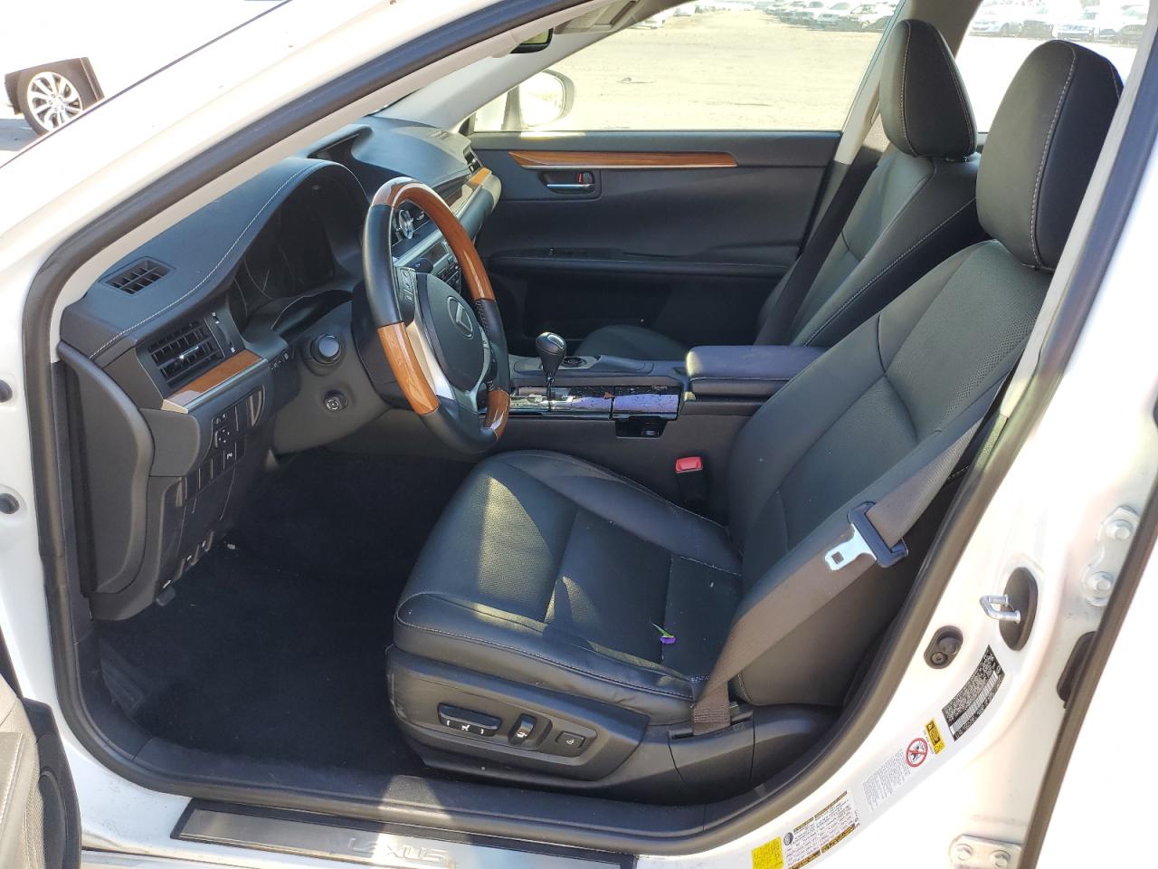 JTHBW1GG5F2080410 2015 Lexus Es 300H