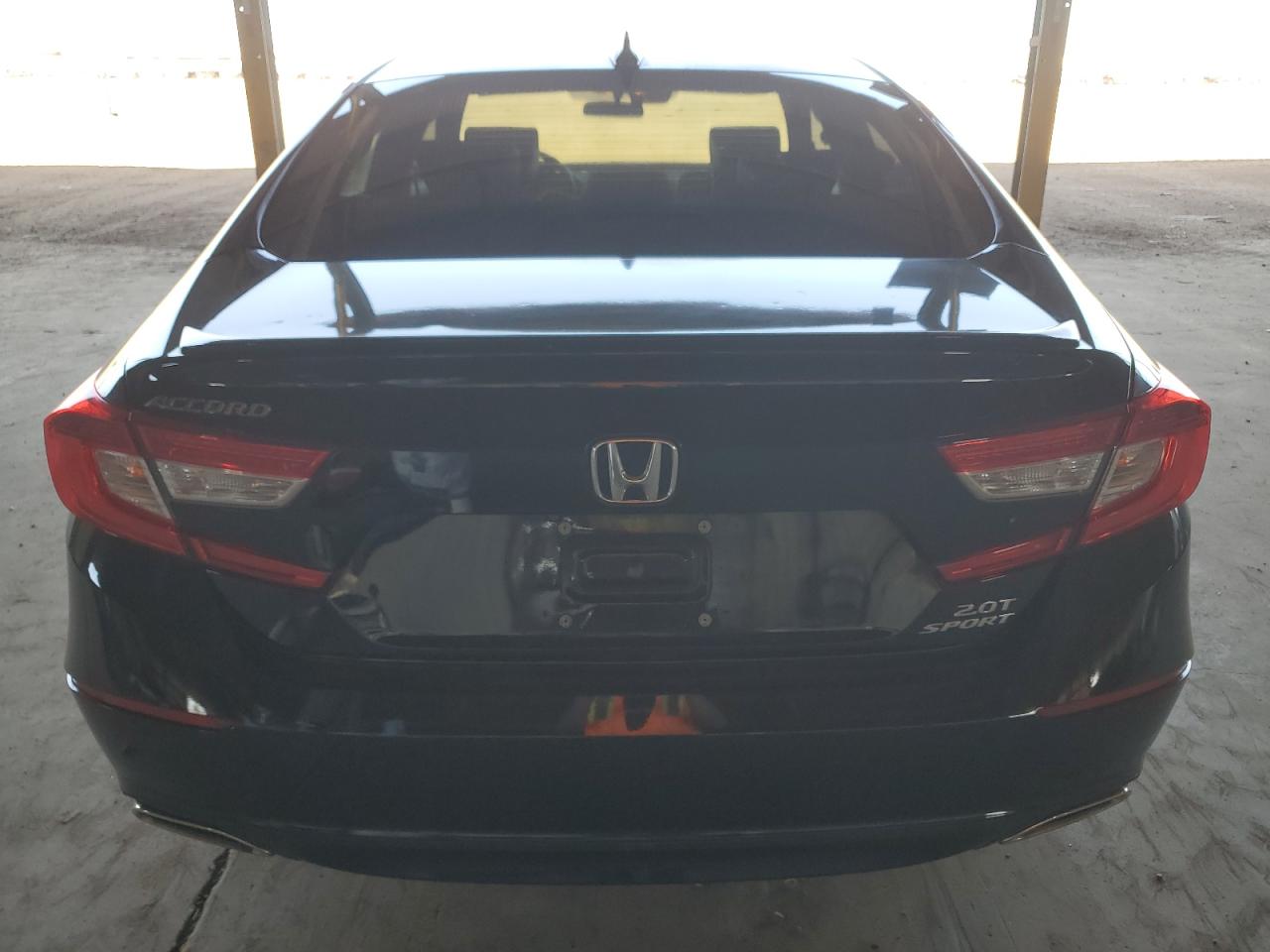 2018 Honda Accord Sport vin: 1HGCV2F35JA032032