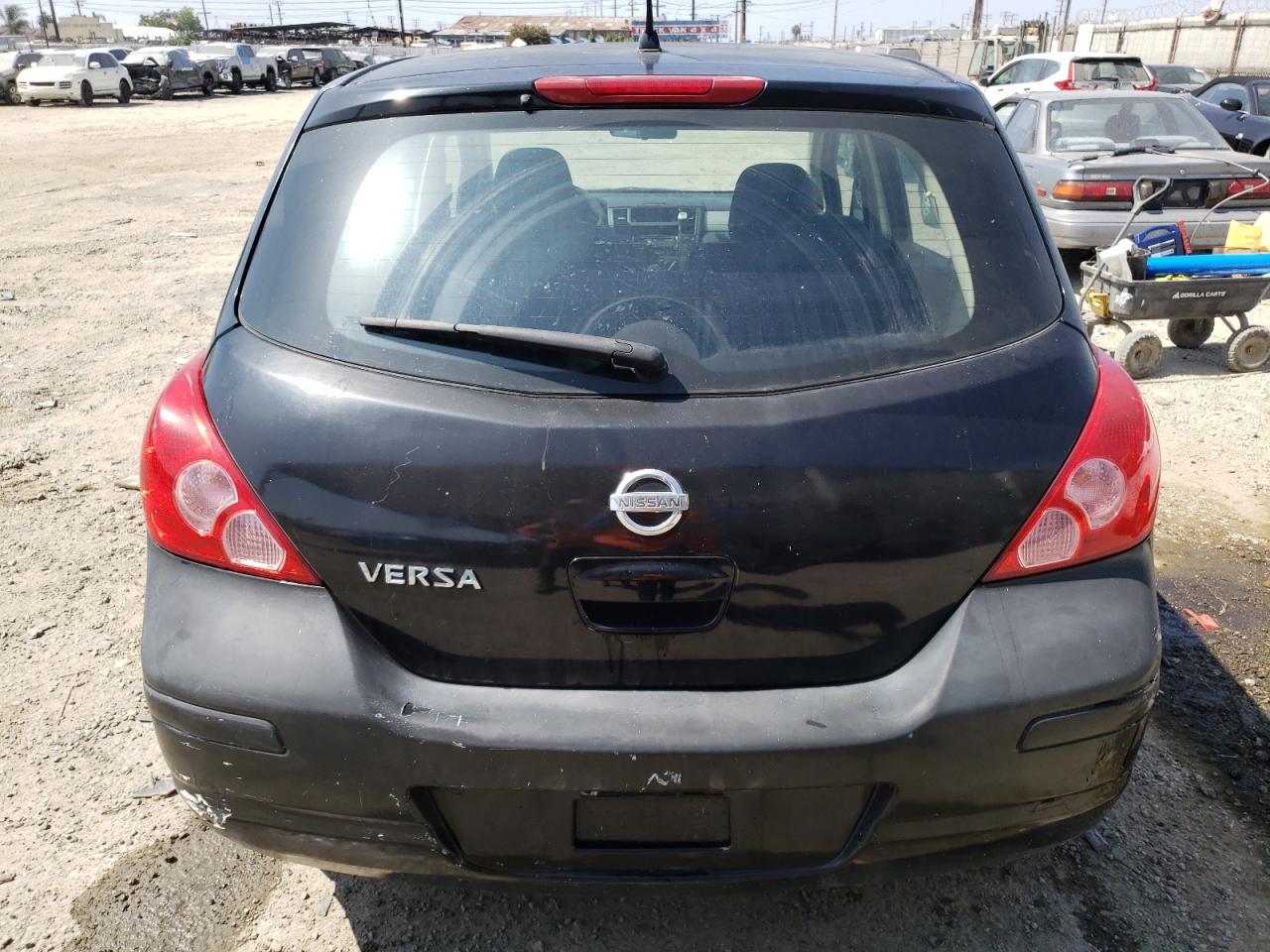 3N1BC13E48L444772 2008 Nissan Versa S