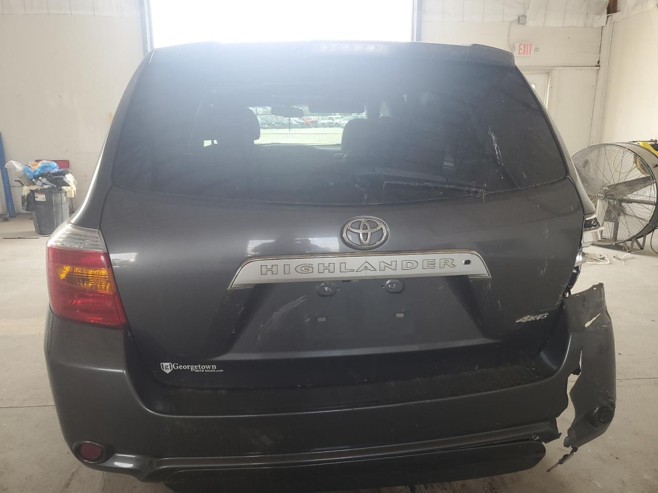 5TDDK3EHXAS017656 2010 Toyota Highlander Limited