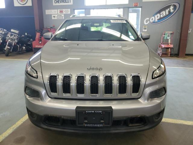 2015 Jeep Cherokee Latitude VIN: 1C4PJMCB2FW714833 Lot: 59683564