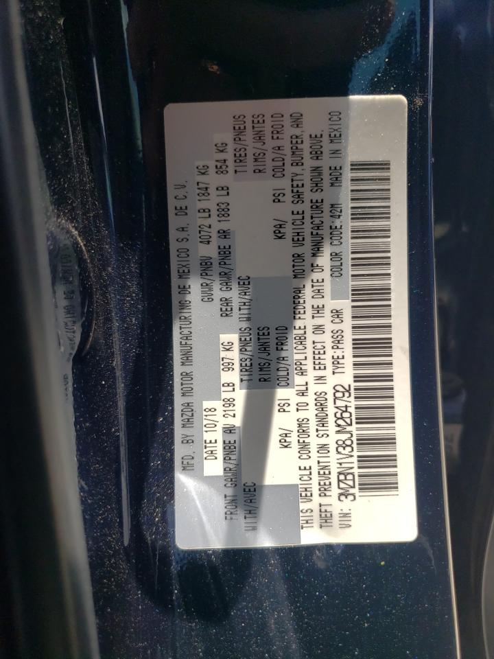 3MZBN1V38JM264792 2018 Mazda 3 Touring