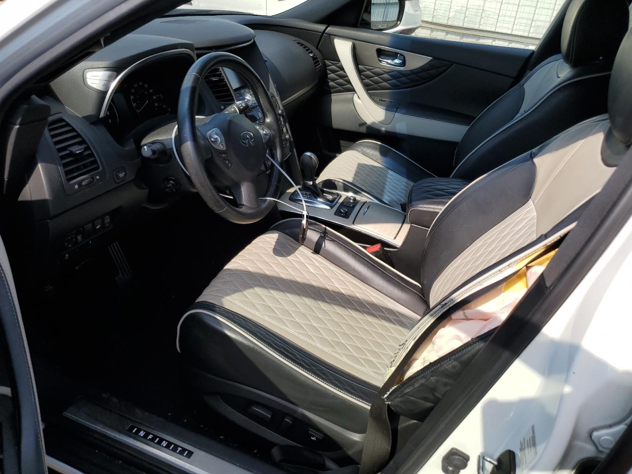 JN8CS1MW9HM415855 2017 Infiniti Qx70