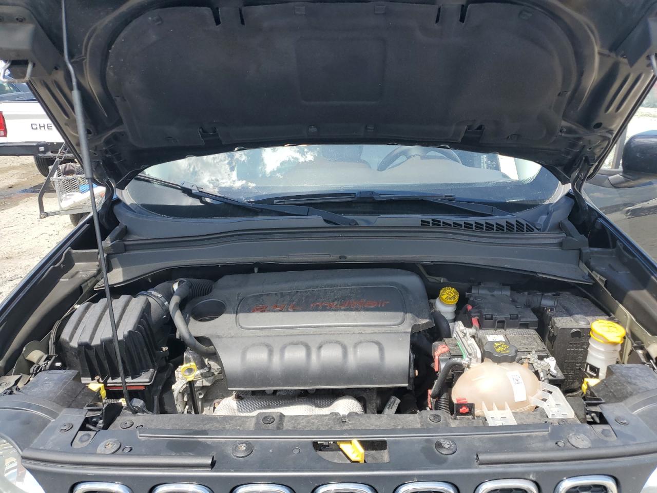 ZACCJBBT0FPB60606 2015 Jeep Renegade Latitude