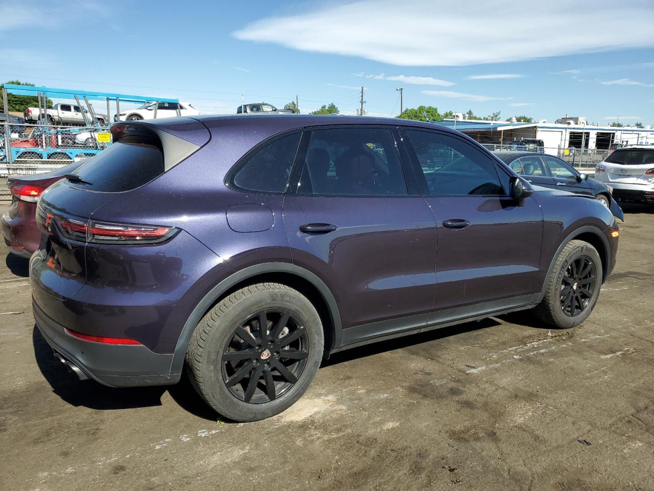 WP1AA2AY9KDA12899 2019 Porsche Cayenne