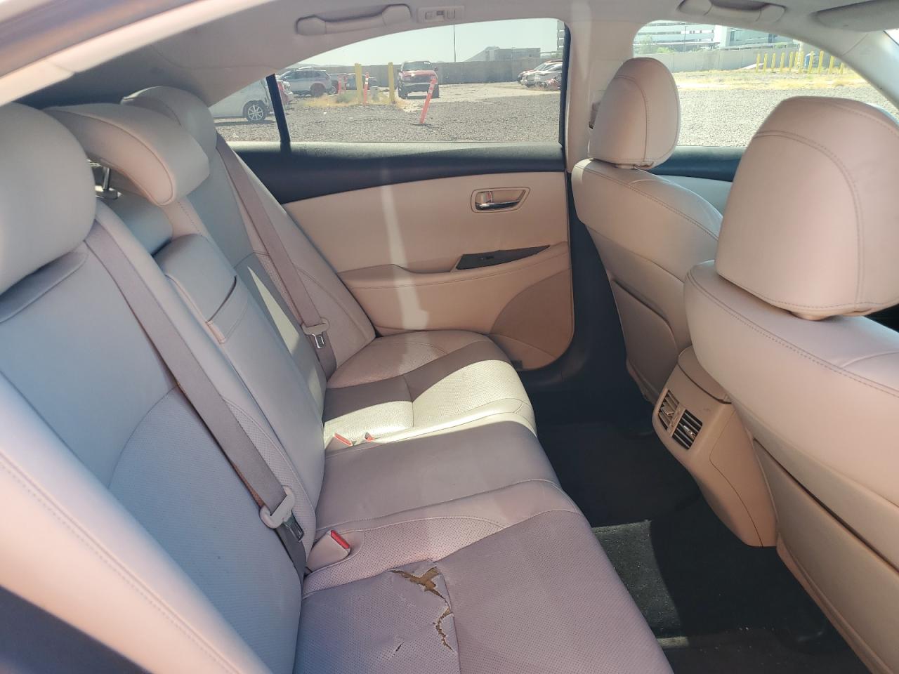 JTHBK1EG8B2468806 2011 Lexus Es 350