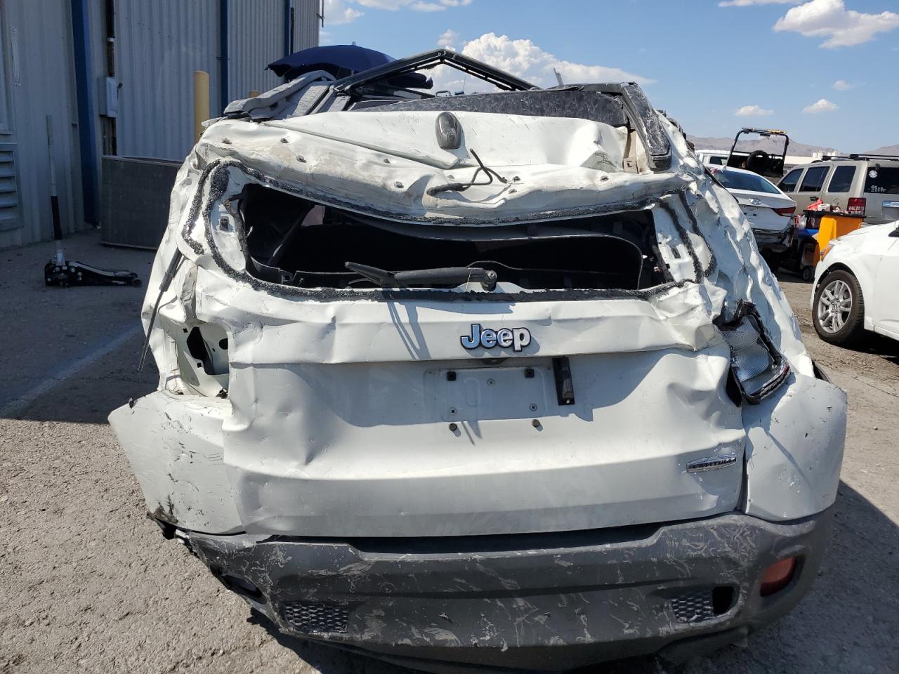 ZACCJABT8GPE21511 2016 Jeep Renegade Latitude