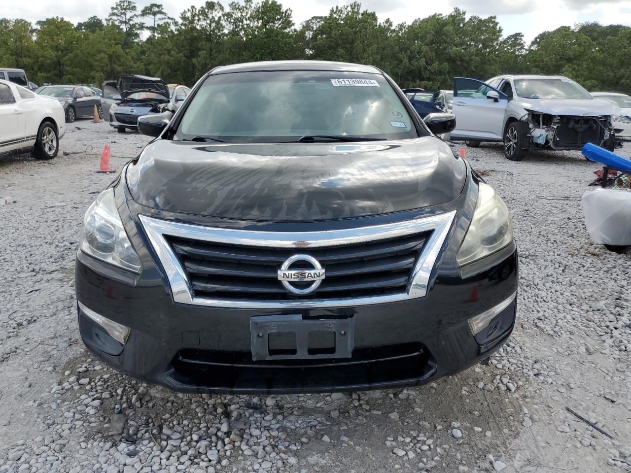 2015 Nissan Altima 2.5 vin: 1N4AL3AP4FN322358