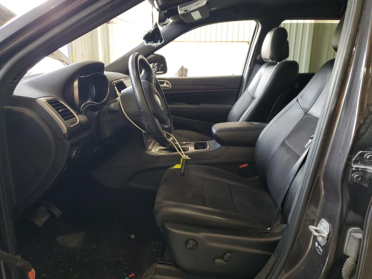 1C4RJEAG4MC713937 2021 Jeep Grand Cherokee Laredo