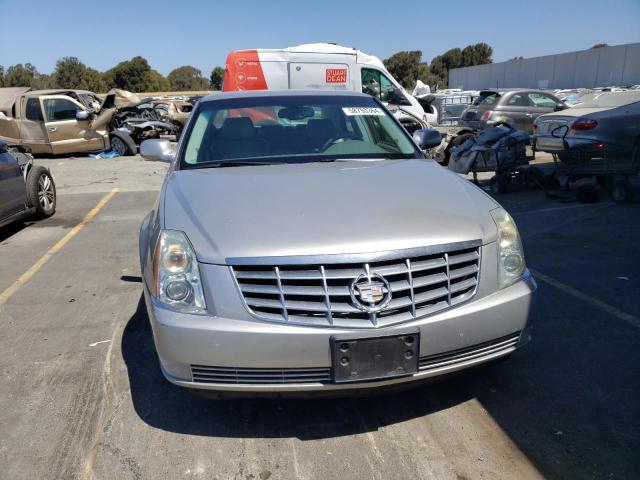 2007 Cadillac Dts VIN: 1G6KD57Y57U215370 Lot: 58793364