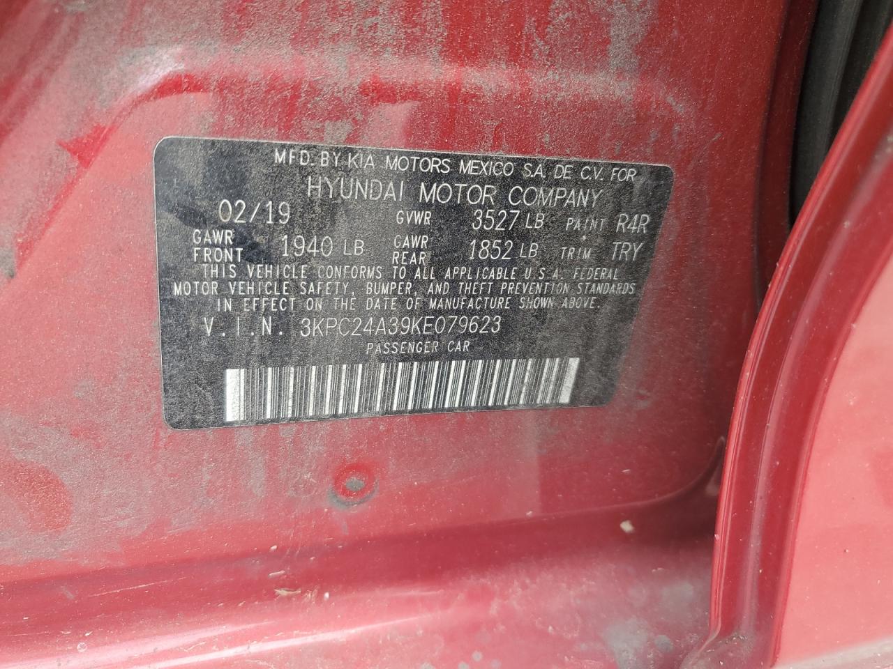 3KPC24A39KE079623 2019 Hyundai Accent Se