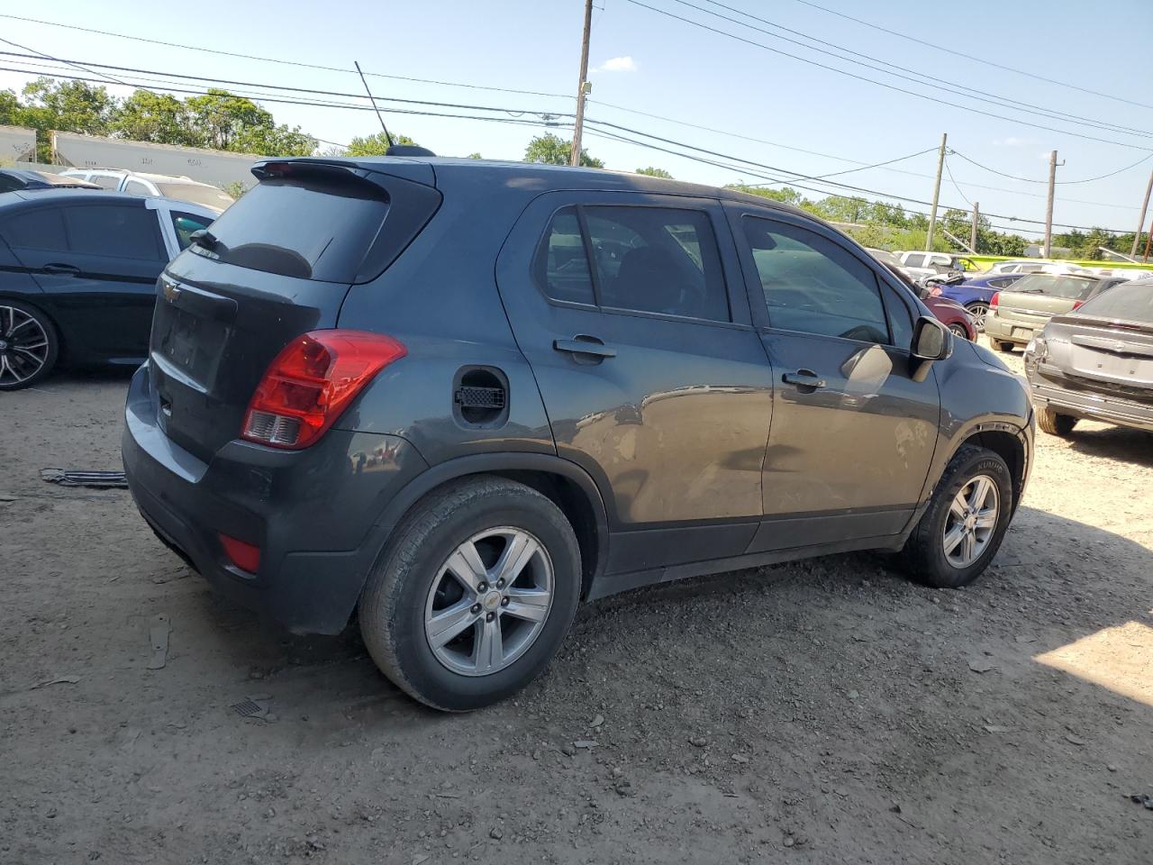 3GNCJKSB8LL111818 2020 Chevrolet Trax Ls