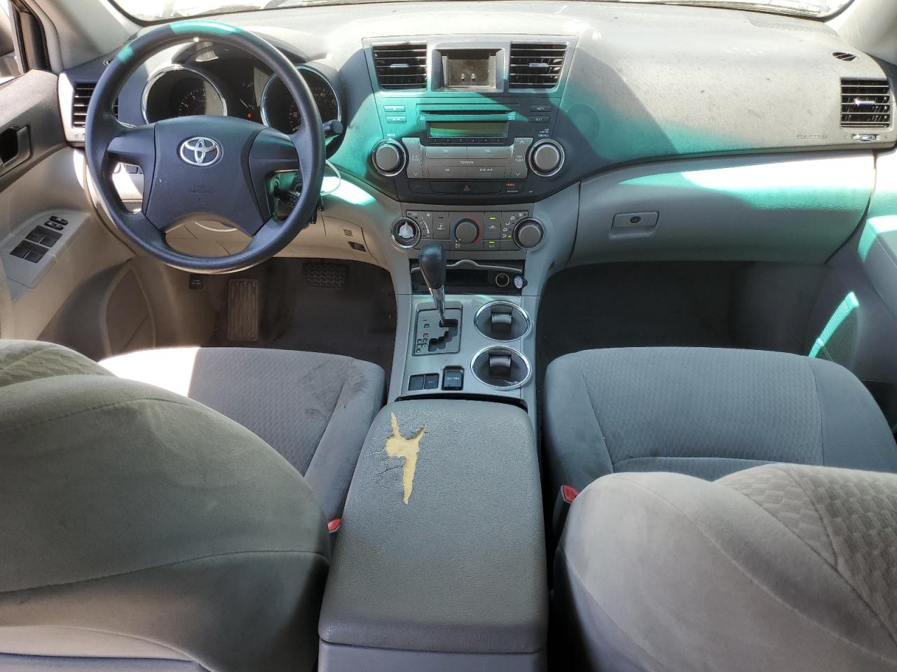 5TDZK3EH7AS003445 2010 Toyota Highlander