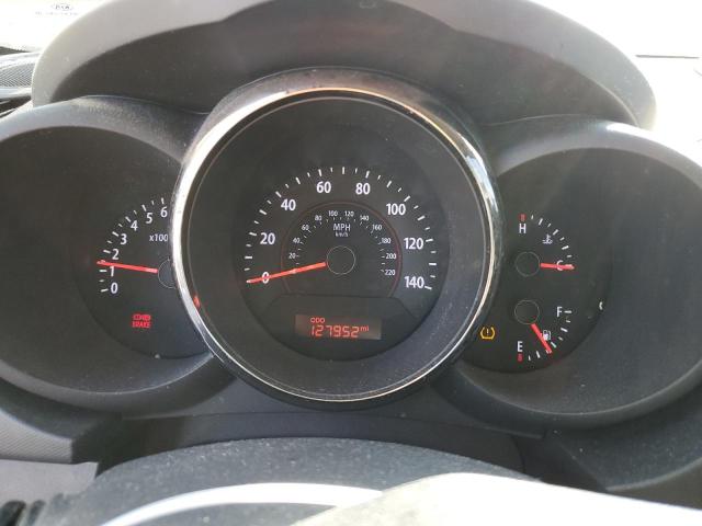 2010 Kia Soul + VIN: KNDJT2A2XA7104690 Lot: 60082094