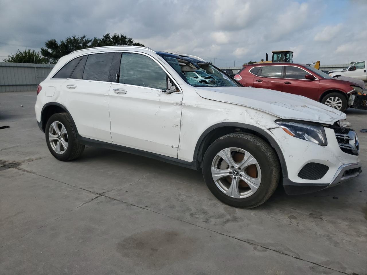 WDC0G4JB1JV049273 2018 Mercedes-Benz Glc 300