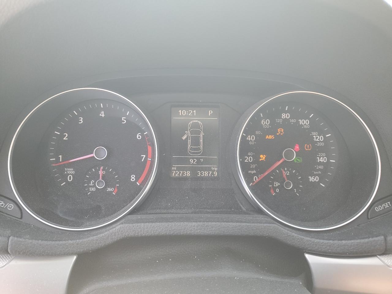 1VWAA7A35JC033365 2018 Volkswagen Passat S