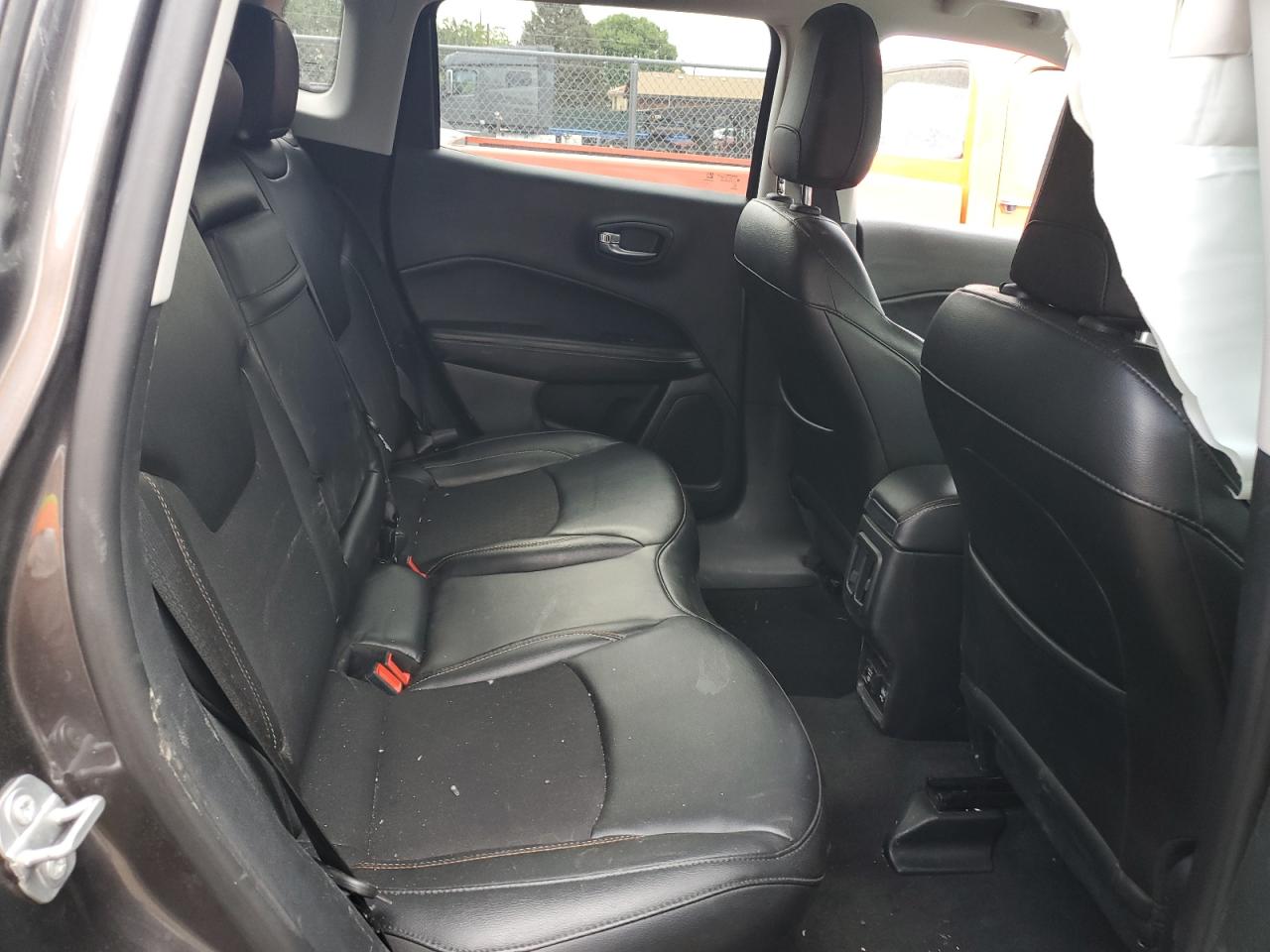 3C4NJDBB7KT630256 2019 Jeep Compass Latitude