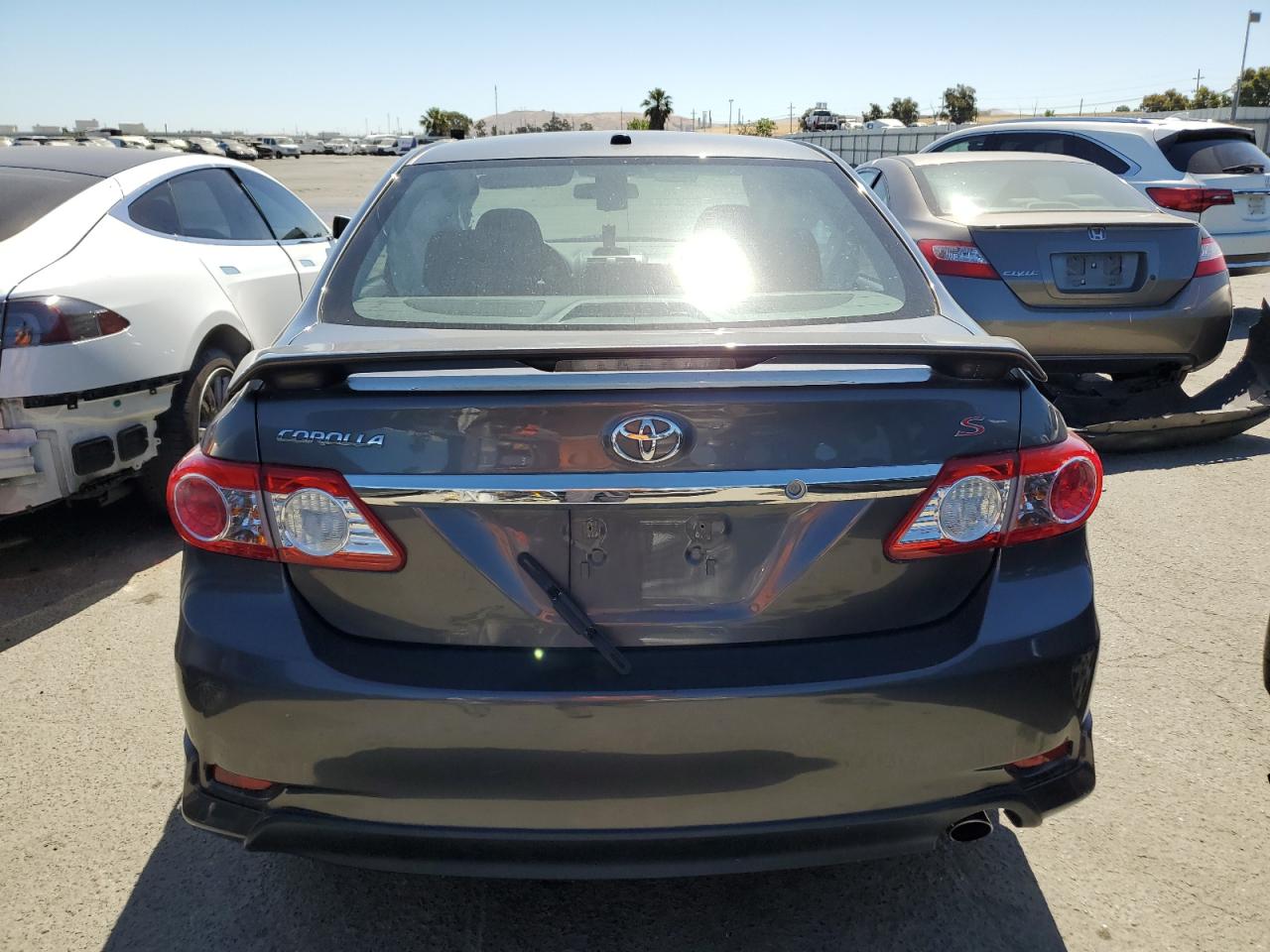 2T1BU4EEXCC758348 2012 Toyota Corolla Base