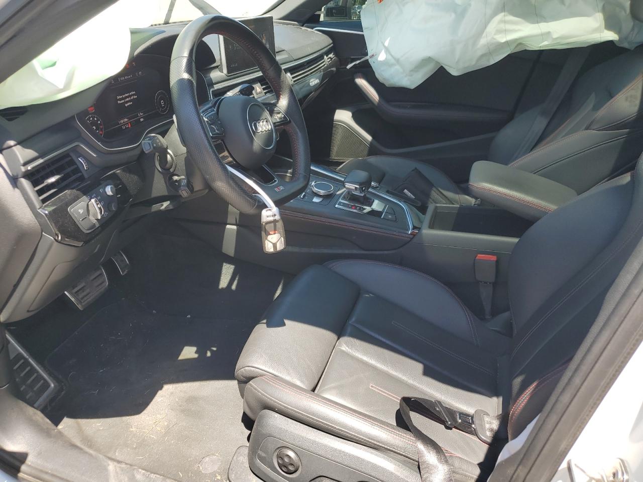 WAUFNAF49JA093881 2018 Audi A4 Prestige