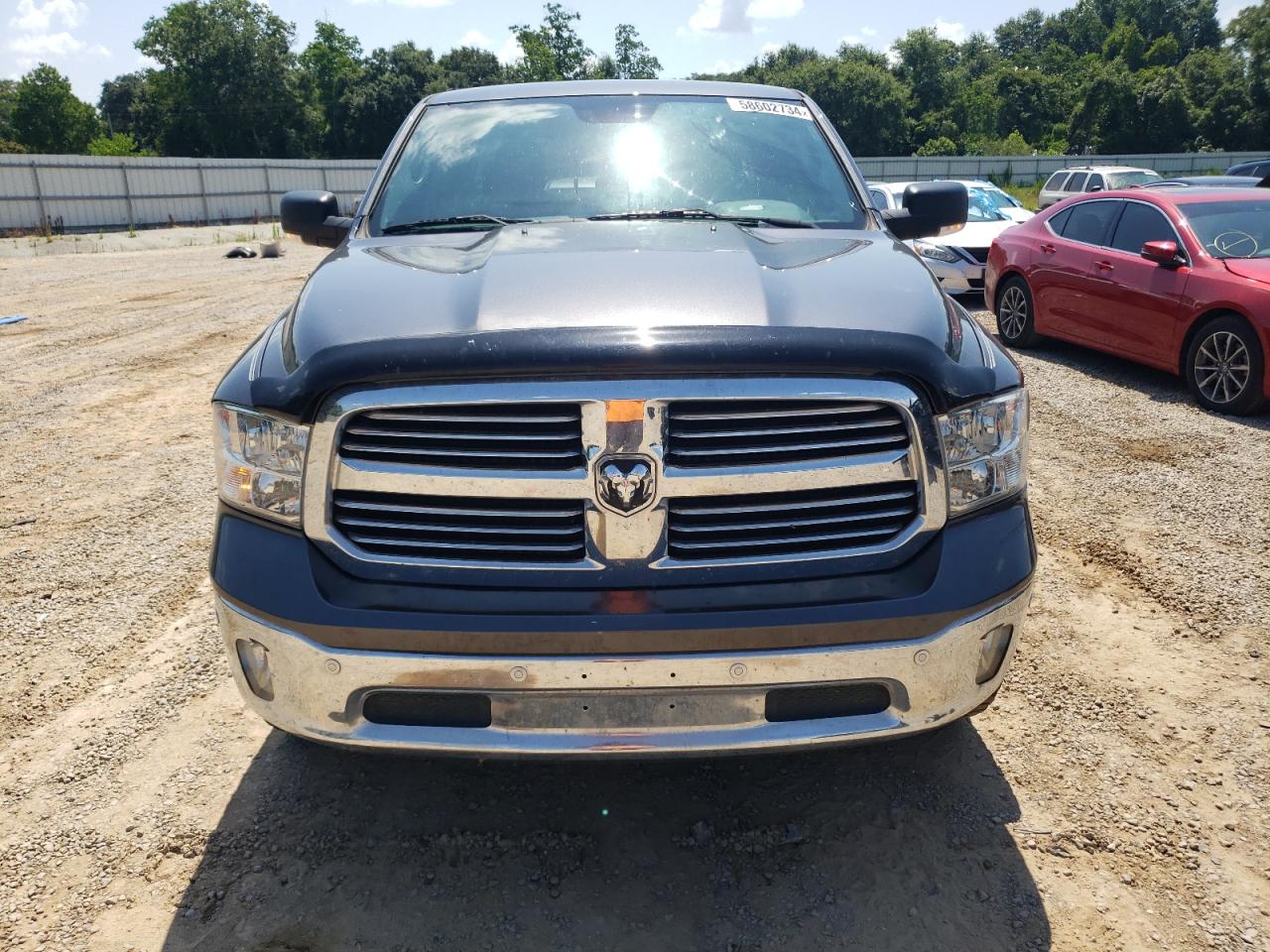 1C6RR7GT9HS700175 2017 Ram 1500 Slt