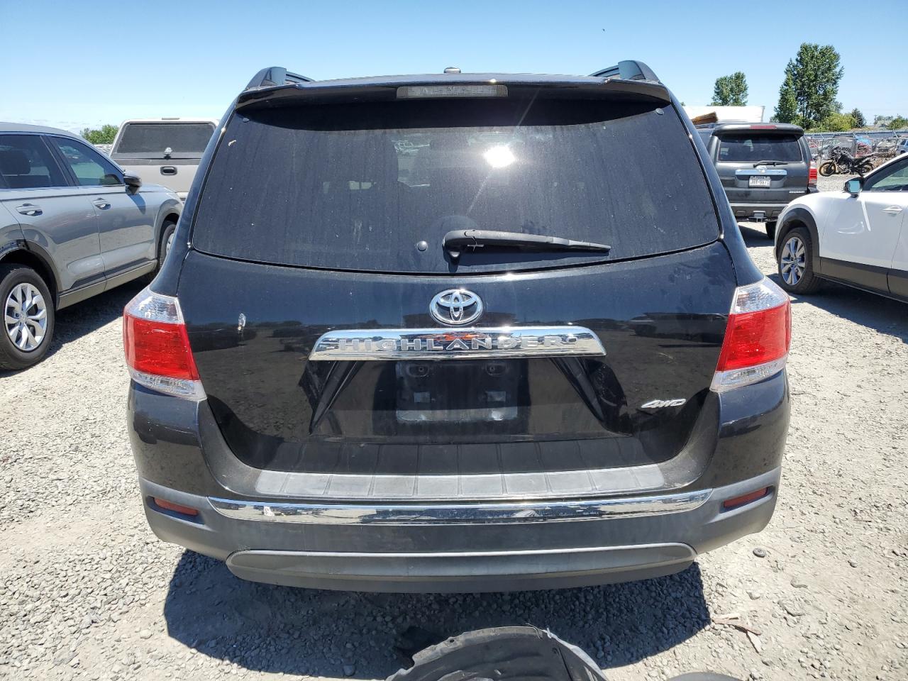 5TDBK3EHXCS129836 2012 Toyota Highlander Base