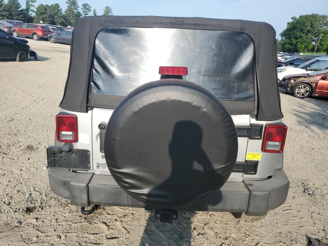 IJ4AA2D16A167392 2010 Jeep Wrangler Sport