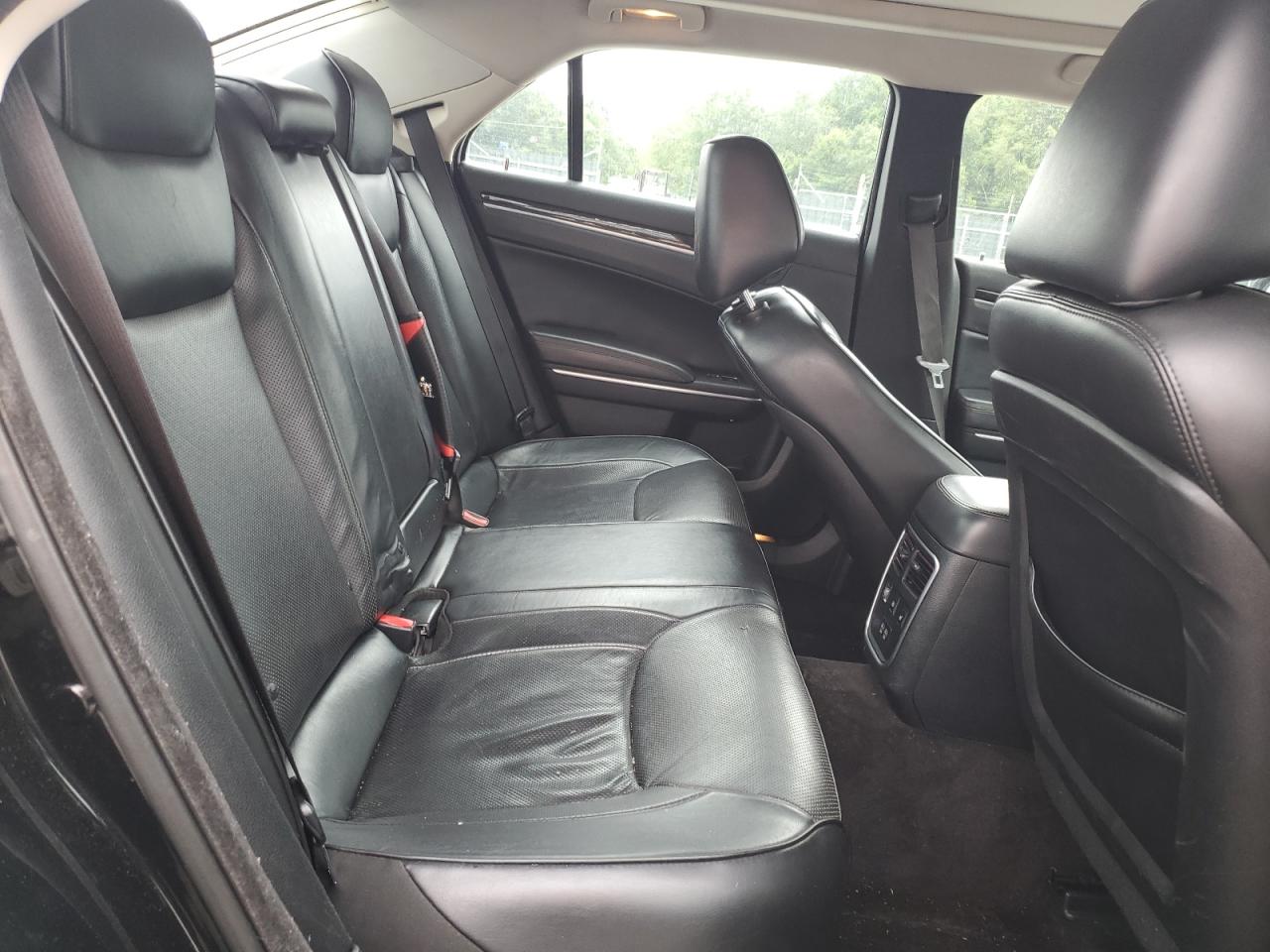 2C3CCAEG3GH343184 2016 Chrysler 300C